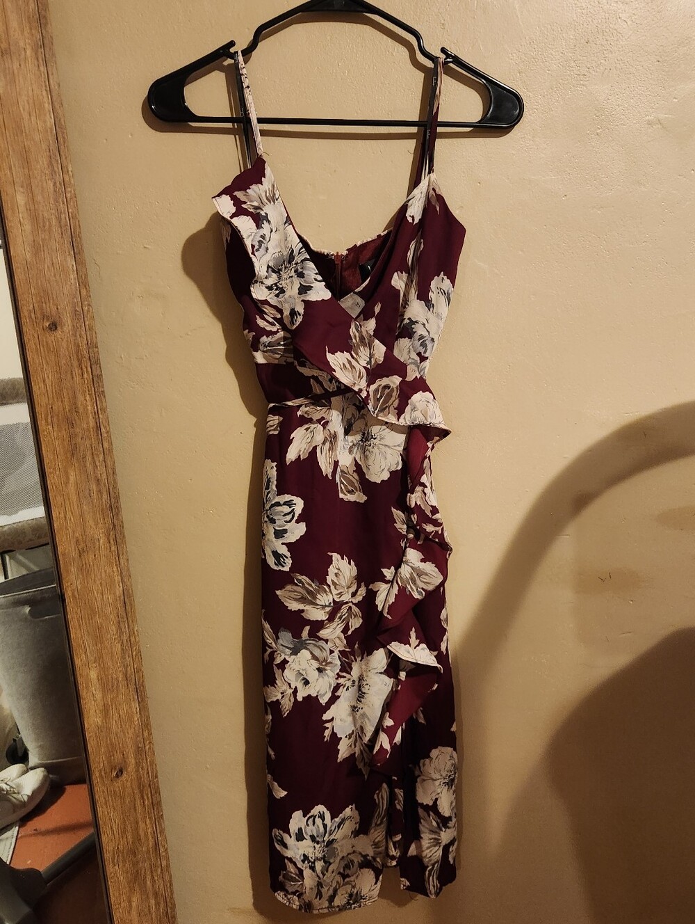 Lulu's Burgundy Floral Midi Dress